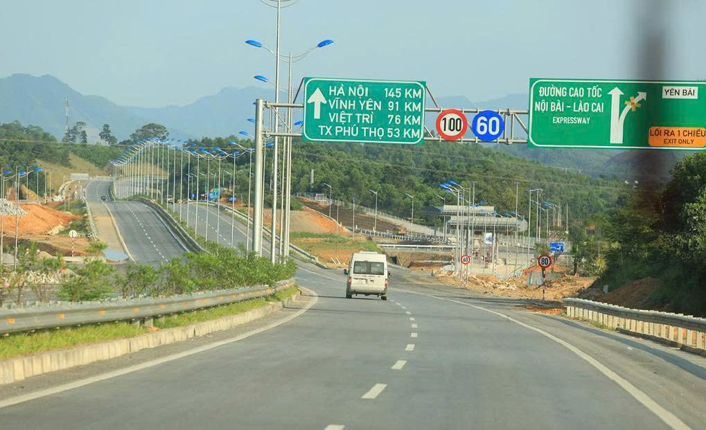 cao toc noi bai lao cai