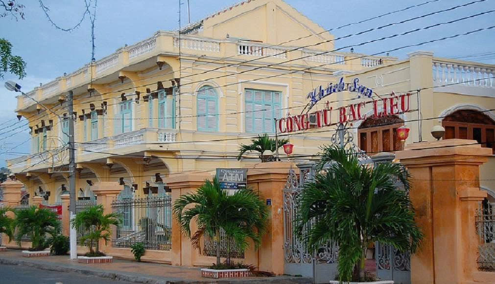 nha cong tu bac lieu