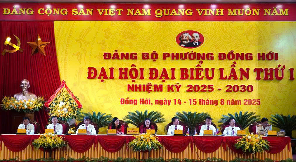 phuong dong hoi