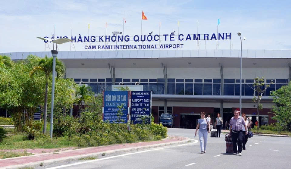 san bay cam ranh