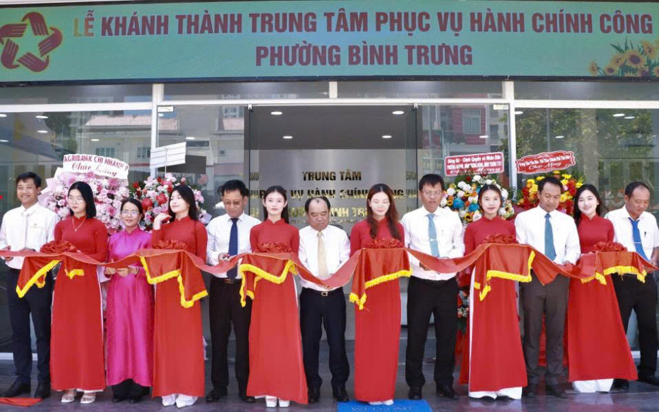 ubnd phuong binh trung