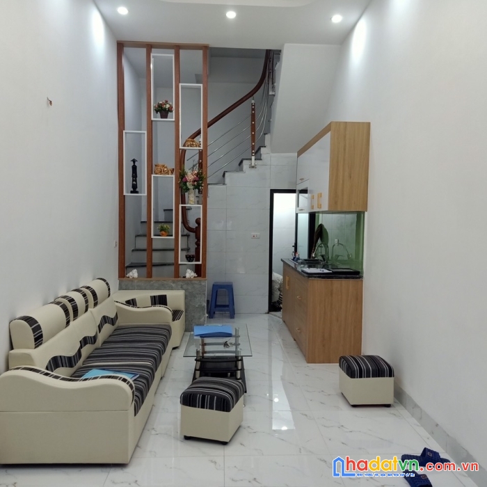 Bán nhà núi trúc, ba đình, 23m, 4t, 3mmt, quá xinh cho gia đình nhỏ. giá 2,8 tỷ.