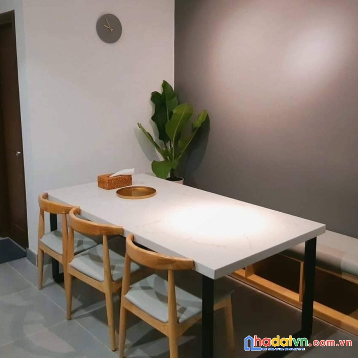 Bán gấp lạc long quân 4 tầng btct nhỉnh 3 tỷ tl cực hiếm