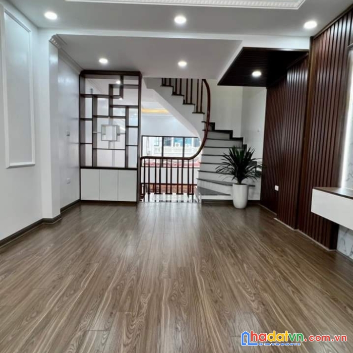 Bán nhà hồ tùng mậu 50m2, giá 5.7 tỷ