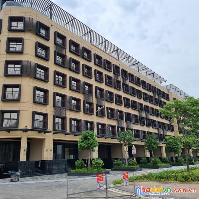 Cần bán căn shophouse mặt đường ql1a xây dựng 4 - 7 tầng trung tâm tp lạng sơn.