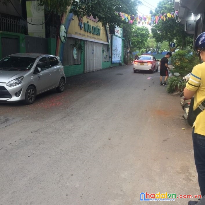 Bán nhà vương thừa vũ - ôtô vào nhà - lô góc 95m2 x 4 tầng giá hơn 12 tỷ.