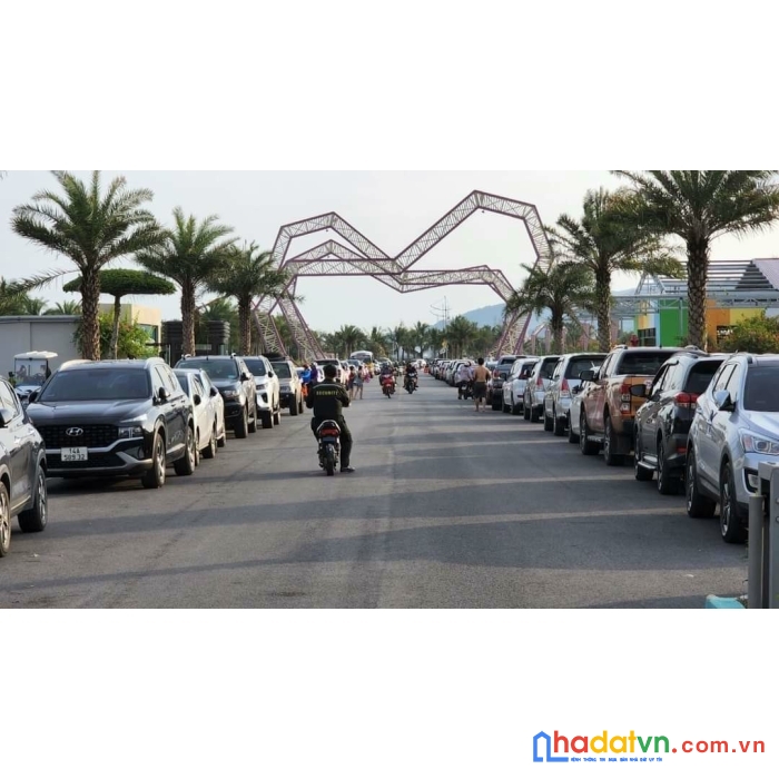 Chính chủ cần bán đất vị trí đẹp tại khu đô thị phương đông vân đồn tỉnh quảng ninh