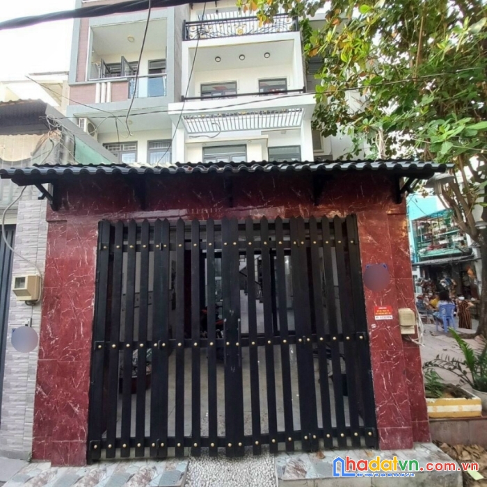 Nhà đẹp, hẻm lê quang định, 4m x 10m, 2 lầu, 6.9 tỷ bình thạnh