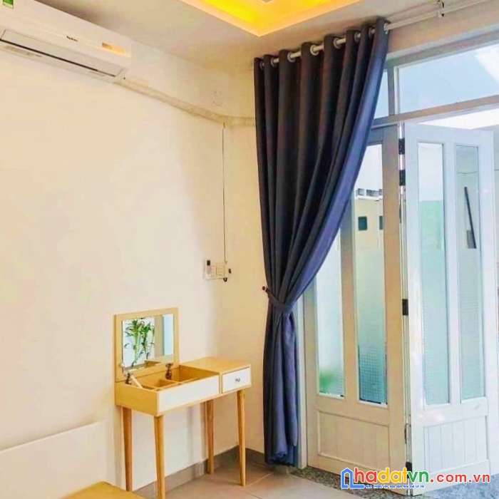 Bán gấp 2 chdv liền kề - 26 phòng - thu nhập 130/tháng _ ngang 14m