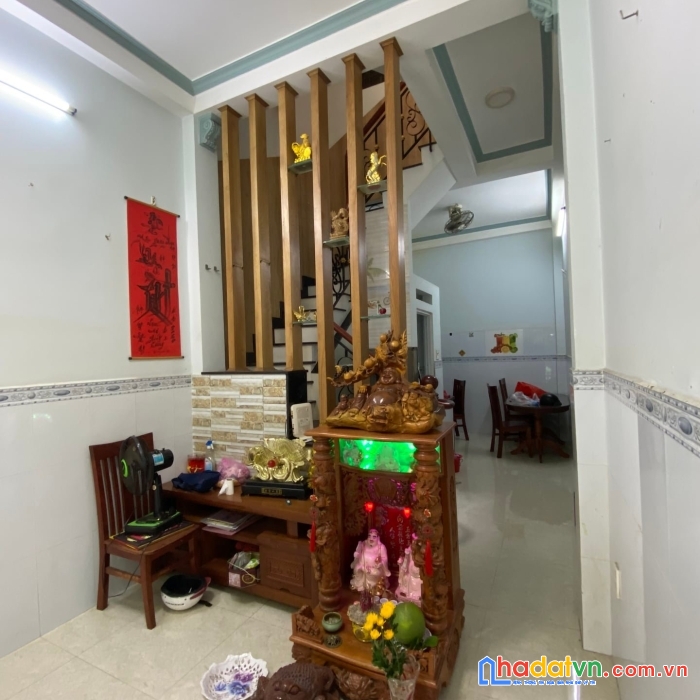 Bình tân giáp tân phú, kế bên aeon, khu nhà giàu celadon city, xe tải đổ cửa, sát mt 26.3, 31m2, 4