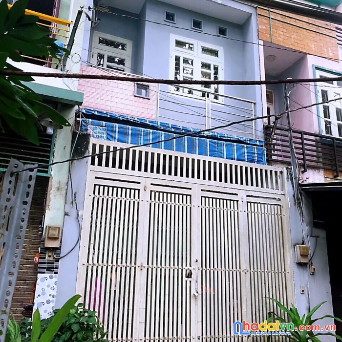 Nhà bình tân, giáp q6, sát tân hòa đông, tỉnh lộ 10, gần tên lữa, 50m2, 2 tầng, chỉ 4,5 tỷ, còn