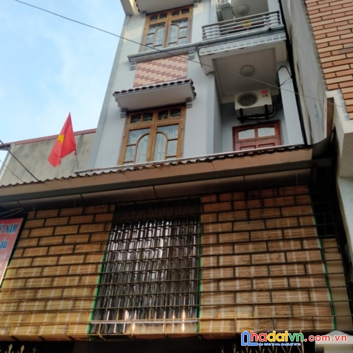 Chính chủ cần bán gấp căn nhà 3 tầng tại địa chỉ ngõ 64 lê đại hành – tp lạng sơn – tỉnh lạng sơn.