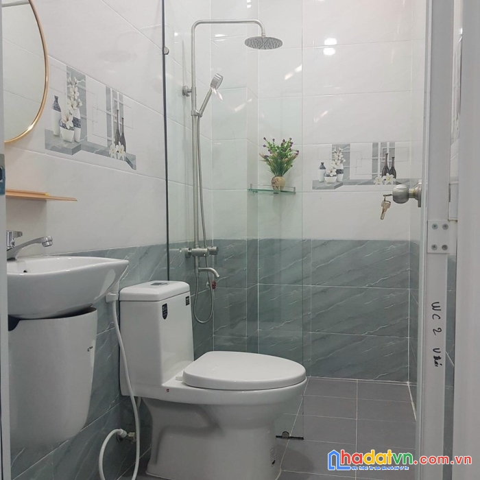 Nhà đẹp 243/ chu văn an, 4 x 14m, 2 lầu, chỉ 8 tỷ 800, bình thạnh