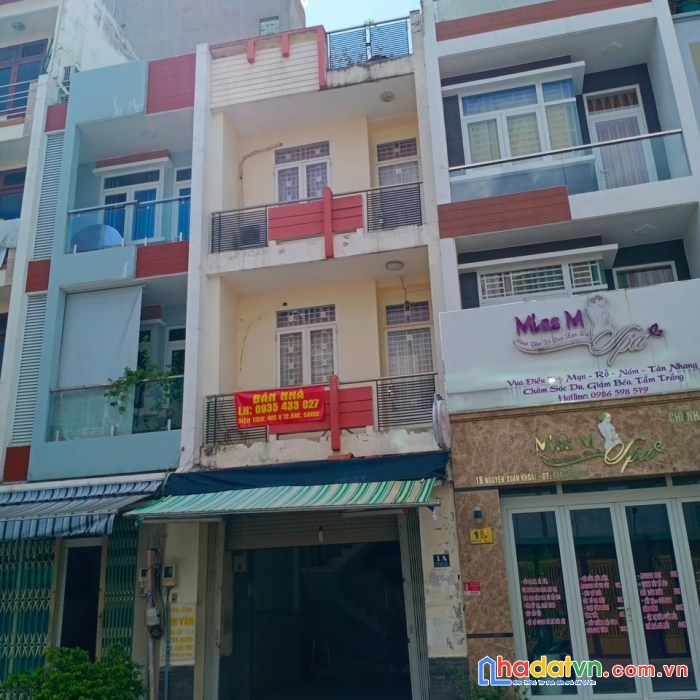 Cần bán gấp căn nhà mặt tiền nguyễn xuân khoát tại quận tân phú, hồ chí minh