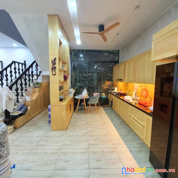 Biệt thự phong cách châu âu 163m2 4 tầng lung linh - giá chỉ 10 tỷ