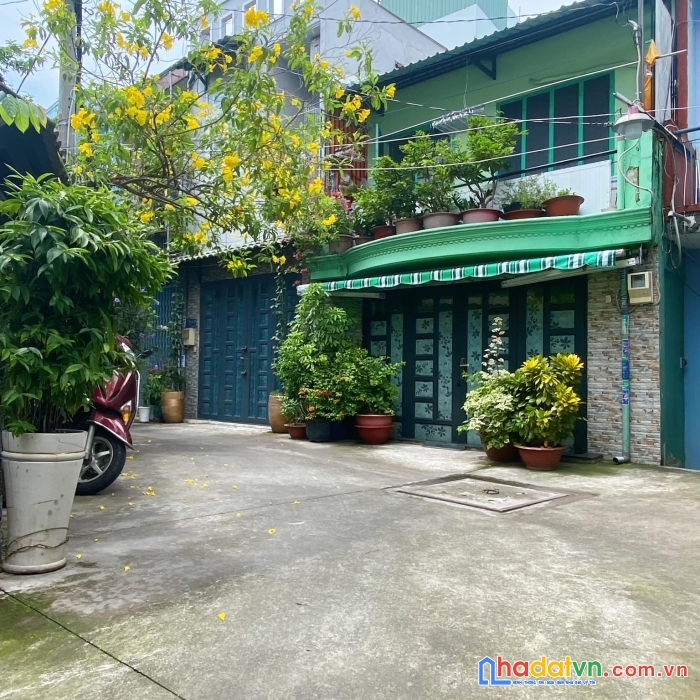 Thống nhất p11 bệnh viện hồng đức - nhà mới ở liền- dt 29m2 1t1l 2pn hẻm bê tông sạch đẹp - dân