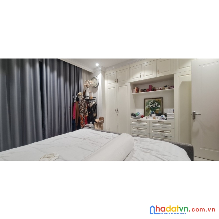 Bán nhà gấp hoàng hoa thám 132m2, 6 tầng, mt 4m, giá 21,7 tỷ.