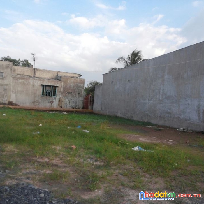 Bán đất nền bình chánh 180m2/đối diện 3 kcn lớn chỉ 15triu/m2