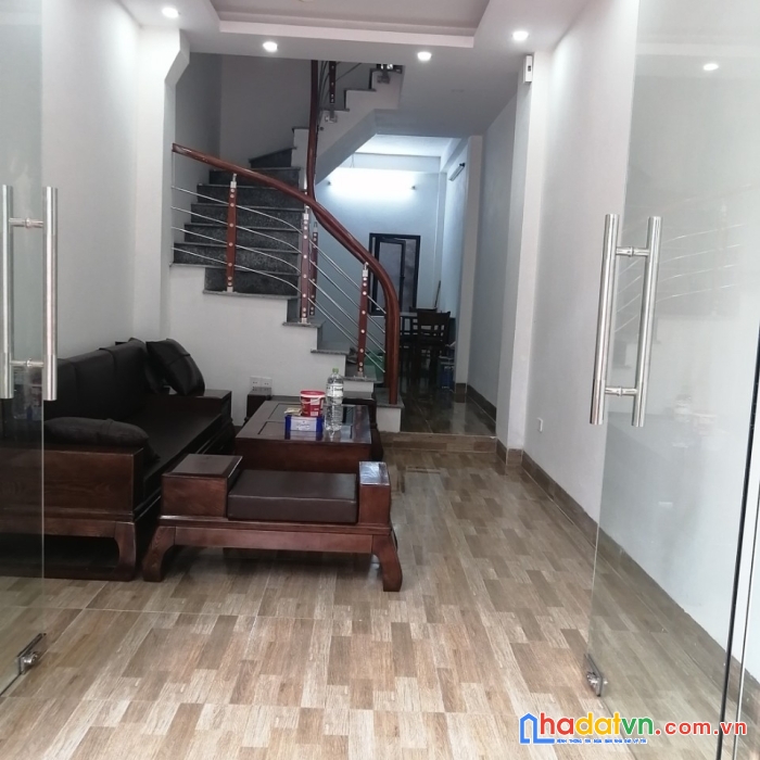 Bán gấp nhà thuỵ phương, bắc từ liêm, nhà đẹp, 20m ô tô tránh, 33m2, 5t giá chỉ 2.6 tỷ.