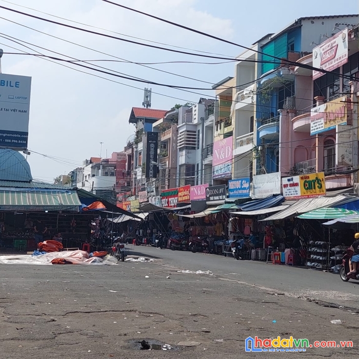 Quang trung p11 - xe hơi 4 chỗ đỗ cửa 15m là hẻm xe tải - dt 29m2 khu nhà cao tầng - đất tiện