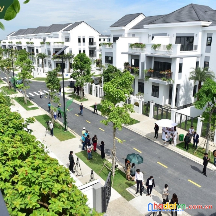 Nhà phố 8x20m 1 trệt 2 lầu the suite tt aqua city giá chỉ 8.5 tỷ đã vat, hàng siêu hot