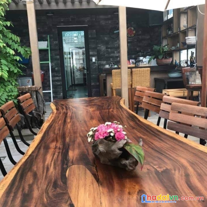 Cho thuê nhà full kính hầm 4 lầu hoa lan phú nhuận -  8x18m ốp sàn gỗ sạch sẽ