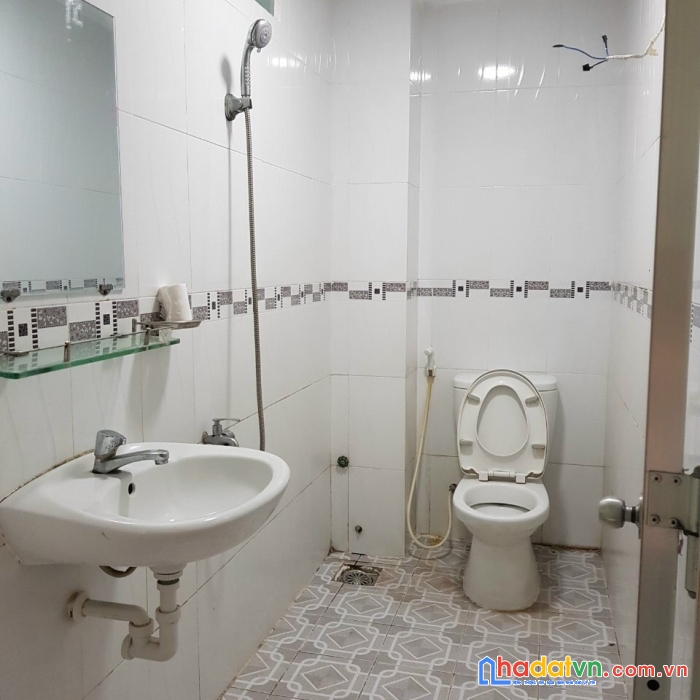Nhà đẹp hẻm 4m, rộng 4 dài 12, nguyễn văn đậu, 7.4 tỷ, bình thạnh