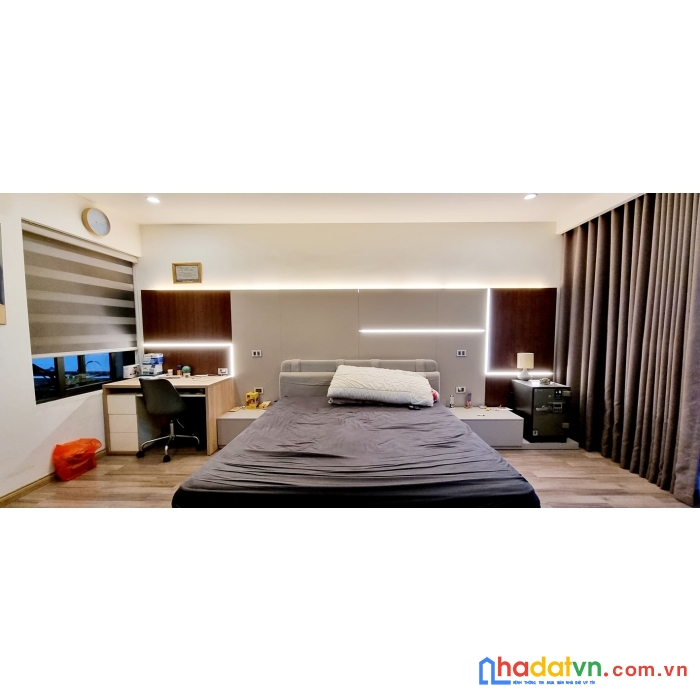 Bán nhà phố hào nam, đống đa, 50m, 4 tầng, mt 4m. giá: 11.3 tỷ