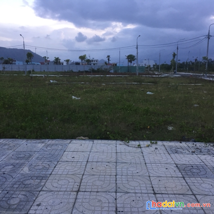 Cần bán lô đất 100m2 đường thạch sơn 3, phường hòa hiệp nam - liên chiểu - đà nẵng