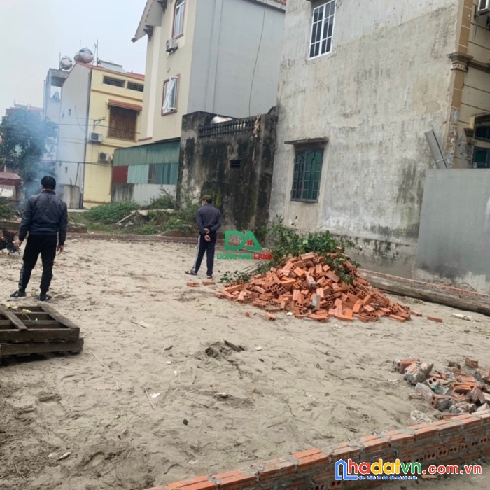 Bán đất nguyên khê, khê nữ giá chỉ 2x/m oto đỗ cửa