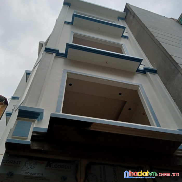 Chính chủ cần bán gấp nhà trong ngõ phố tân mai dt41m2 giá 4.355 tỷ lh 0913074359