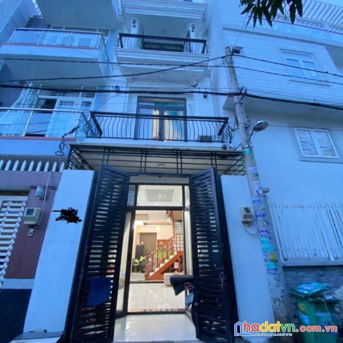 Trường thọ - 5 tầng mới tinh - 240m2 sàn - chỉ nhỉnh 6 tỷ
