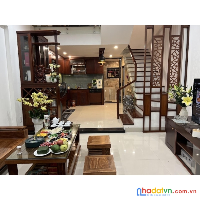 Bán nhà 4 tầng mặt tiền an nhơn 9, nội thất đầy đủ công chứng ngay