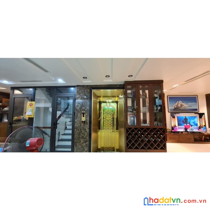 Bán nhà phân lô nguyễn huy tưởng tặng toàn bộ nội thất tiền tỷ