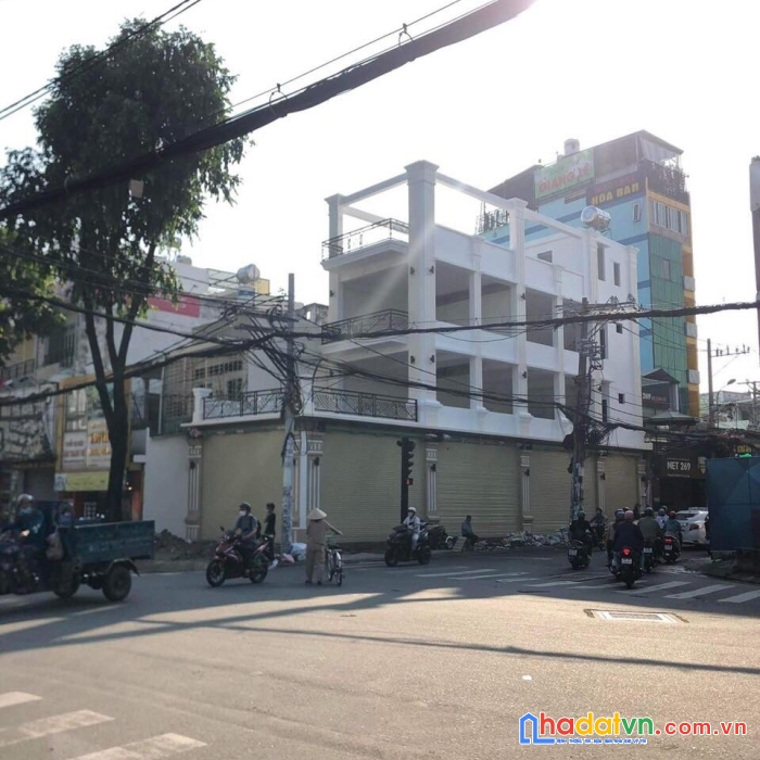 Nhà bán góc 2 mặt tiền ,lê đức thọ,p 11, q gò vấp ,diện tích 144 m2 ,4 tầng ,nhà mới đẹp ,hiện