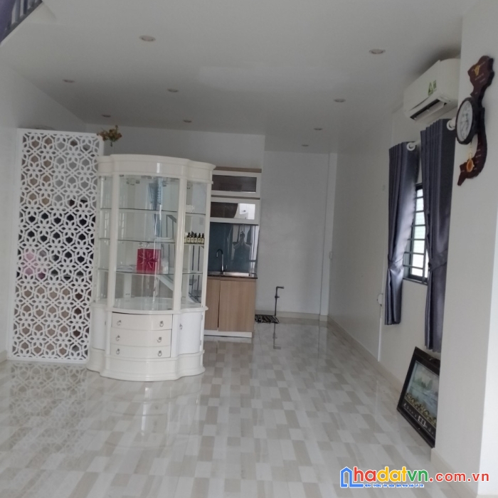 Nhà 1t1l + 3 phòng trọ. hxh 2 liên hương, p vĩnh quang, rạch giá, kg. 167