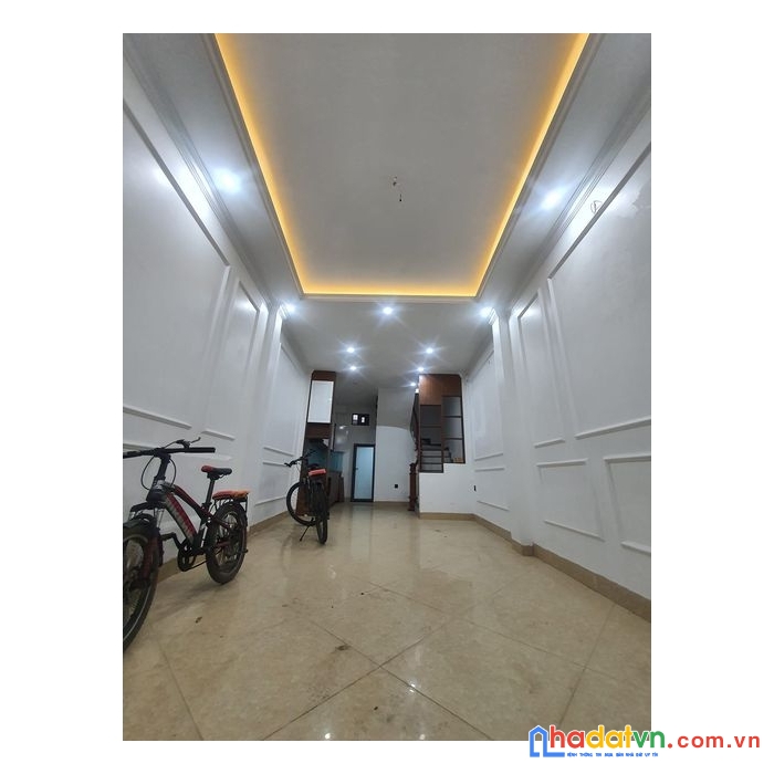 Cần bán gấp nhà đẹp tt cầu giấy giáp tây hồ - đ. võ chí công - dt: 35m × 5 tầng × mt 3.8m_ giá chỉ