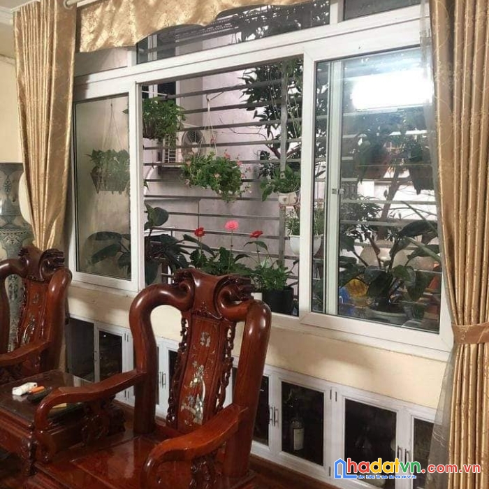 Cực hiếm cầu giấy_nguyễn văn huyên_nhà mặt ngõ 03 thoáng, gần phố, sđcc 60m2, giá nhỉnh 6 tỷ