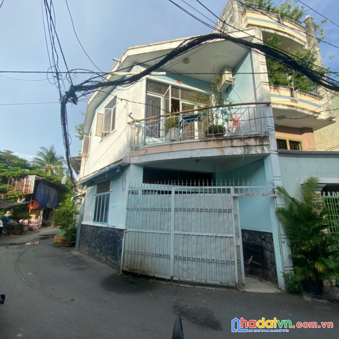 Chính chủ cần bán căn nhà 2 mặt tiền, 1/ đường hồng bàng, p.12, quận 6.
