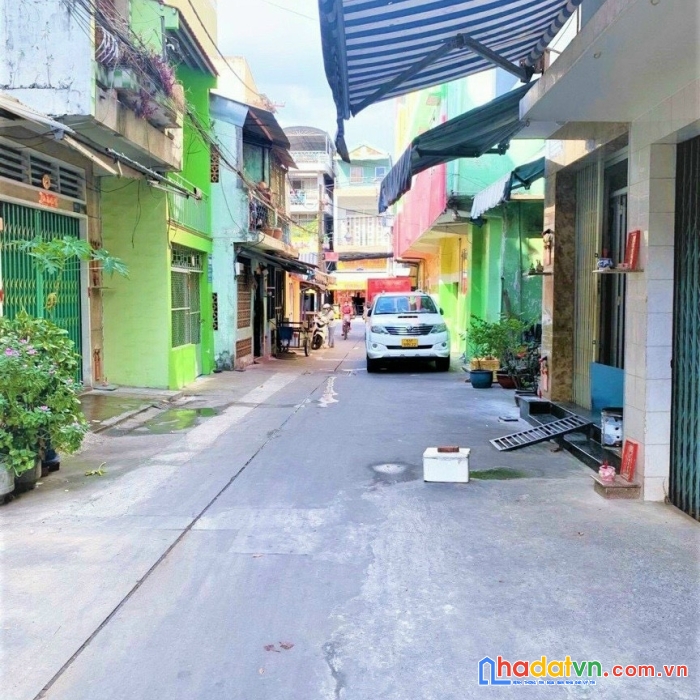 Bán gấp nhà đường âu cơ quận 11 4 tầng (62m2) giá chỉ 9 tỷ 