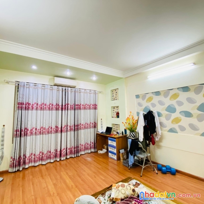 Siêu đẹp nhà nguyễn sơn lô góc p/lô ôtô, kđ, 5tầng cc 0868246333