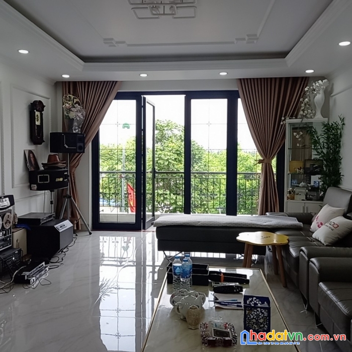 Bán nhà mặt phố lâm hạ, bồ đề, long biên 120m2