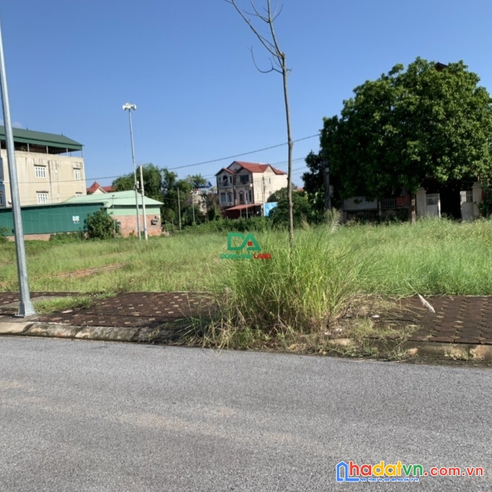 Đất đấu giá xóm đầm vân nội 85m  2 mặt đường  cạnh đầm vân trì