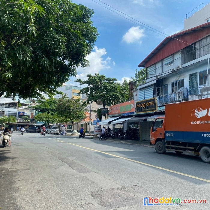 Cho thuê nhà mt cửu long q10, trệt lầu giá 90tr/ tháng