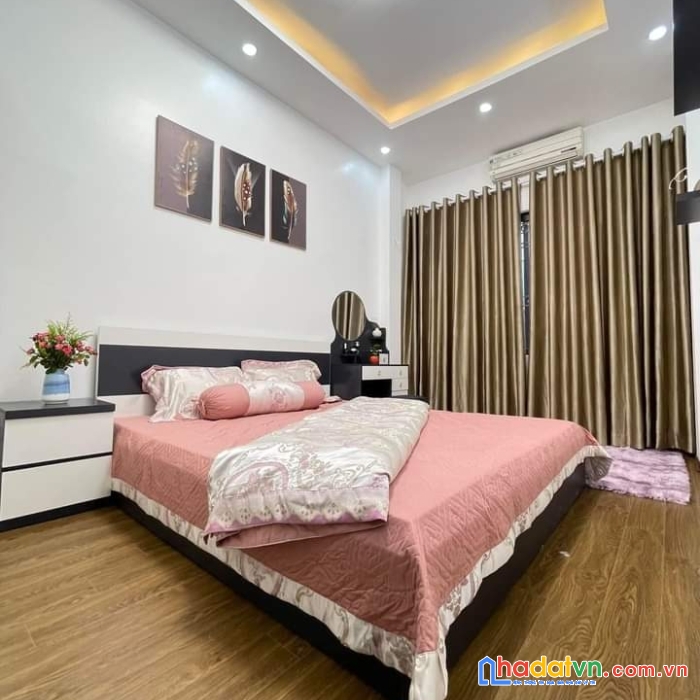 Bán nhà ở đô thị xa la. ngõ to dt 40m*4 tầng giá 3 tỷ.hơn