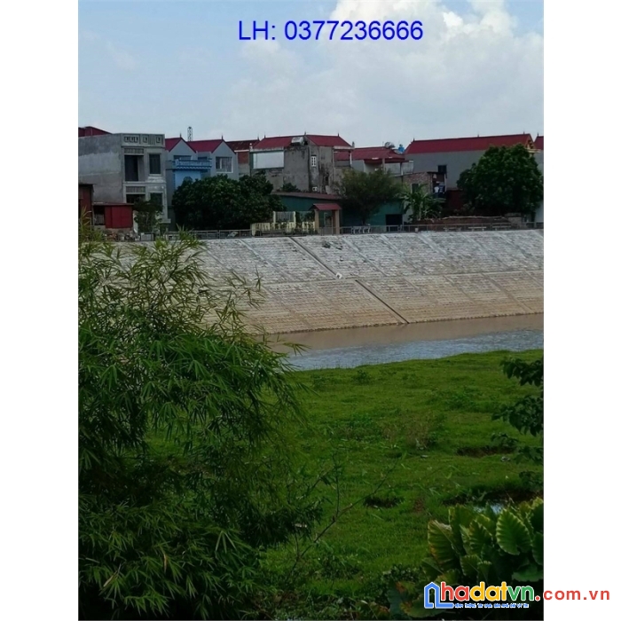 View sông, cần bán 47.8m đất bìa làng kim tiên, xuân nộn, đông anh. giá 1 tỷ 50 triệu,