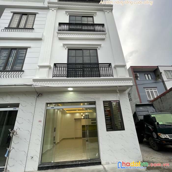 Nhà đẹp ô tô vào nhà ở đằng hải hải an lh 0399291974