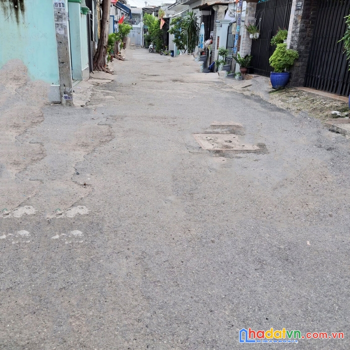 Q12.059. hxh tránh, 80m ra mt nguyễn ảnh thủ, 82m2, đầu tư sinh lời ngay, chỉ 4.2 tỷ.