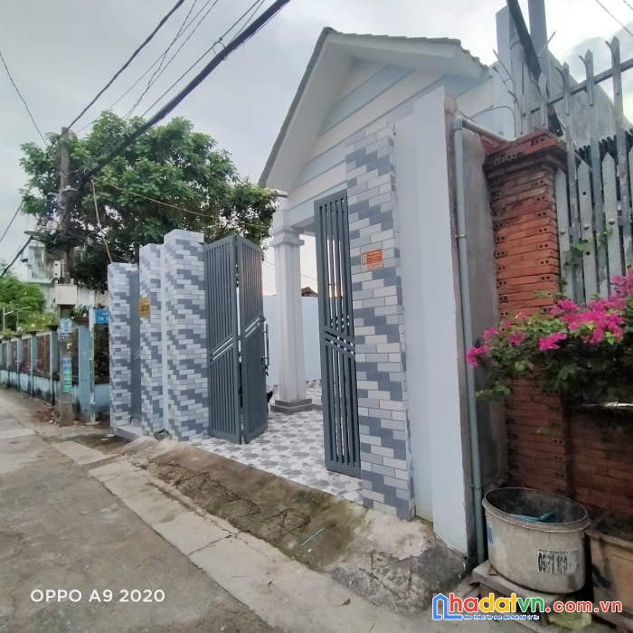 Bán nhà hẻm xe hơi cách thị trân tân hiệp 100m, mặt tiền ngang 7m