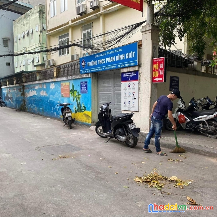 Nhân hoà – nhà đẹp siêu đỉnh – ô tô đỗ cửa – để lại toàn bộ nội thất xịn sò